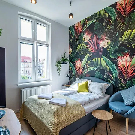 Homely, Little Studio, Location. Mala Kawalerka. Apartment *