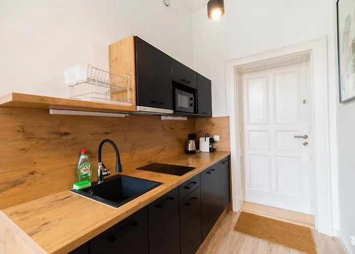 Homely, Little Studio, Location. Mała Kawalerka.